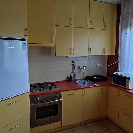 Aranyharmat Eu Apartment *