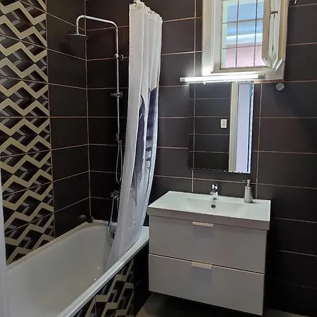 Aranyharmat Eu Apartment Balatonlelle